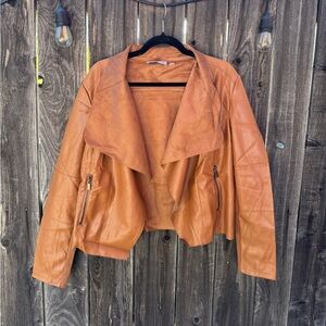 Bagatelle Collection Light Brown Faux Leather Drapey Open Front Moto Jacket larg